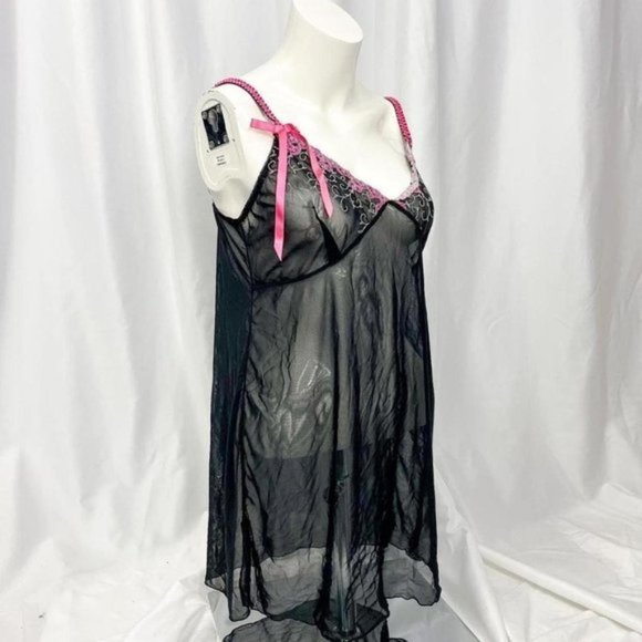 The cutest vintage 90s style sheer Black Mesh Slip with Lace with Bow and embroi - Picture 4 of 4